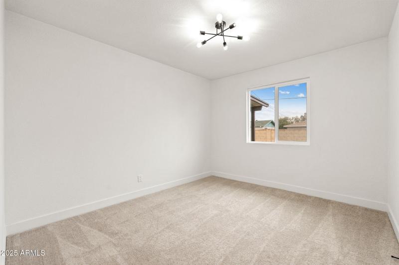 3137 W Turney Ave - 19