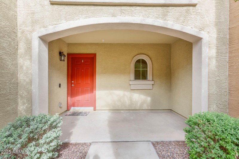 240-W-Juniper-Ave-1096-MLS-25