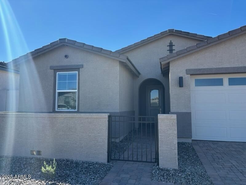 30549 W NIGHTSHADE Drive,