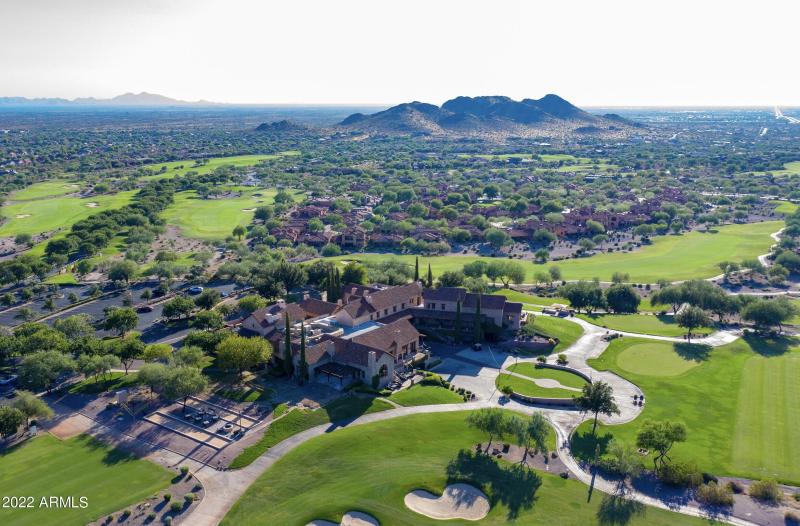 36 Holes Nicklaus Designed