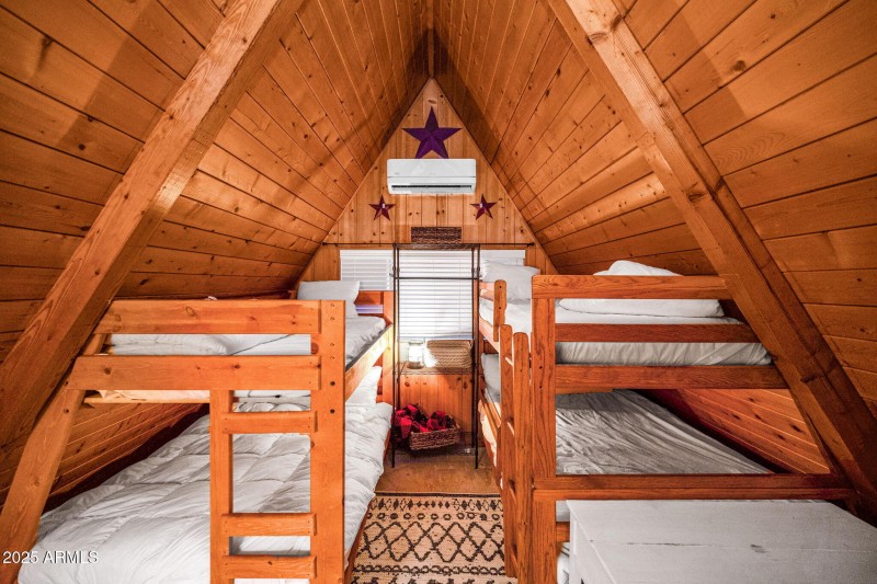 820 E Caribou Road, Munds Park 86017