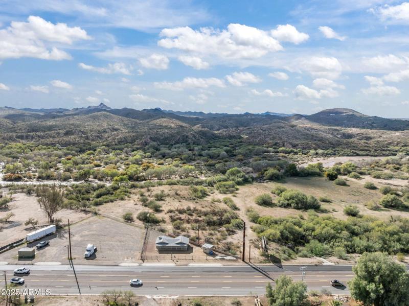 6-web-or-mls-DJI_20251120135458_0104_D