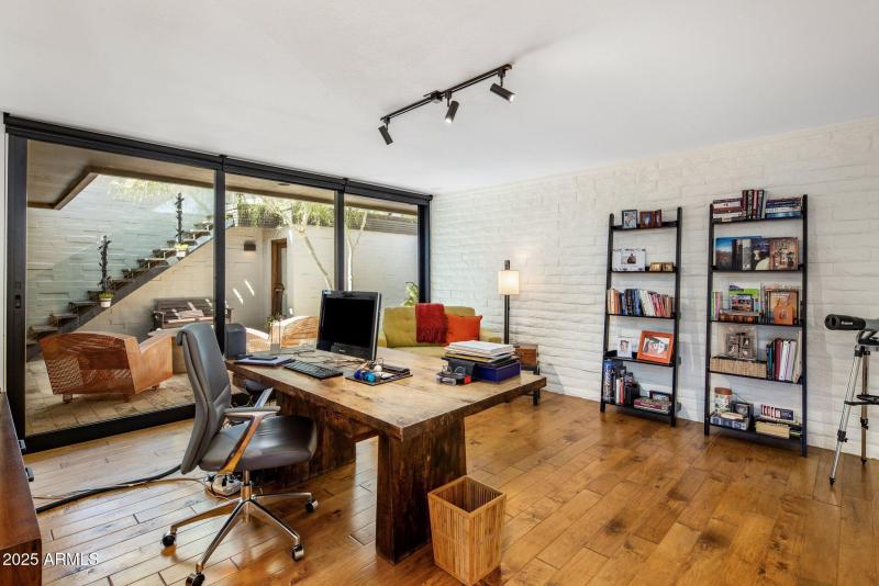 14-web-or-mls-D46A10222 copy