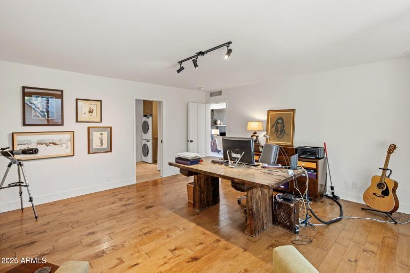 15-web-or-mls-D46A10232 copy