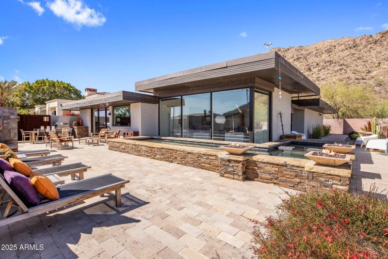 39-web-or-mls-D46A10393