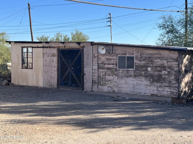 461 W 5th-McKinley Shop