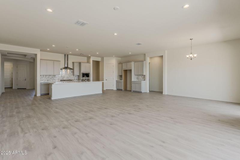 15-web-or-mls-Ocotillo-15