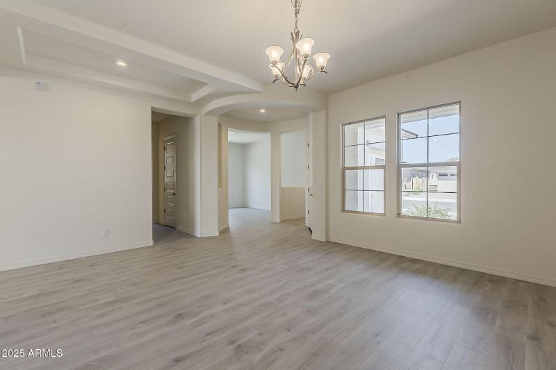 7-web-or-mls-Ocotillo-7