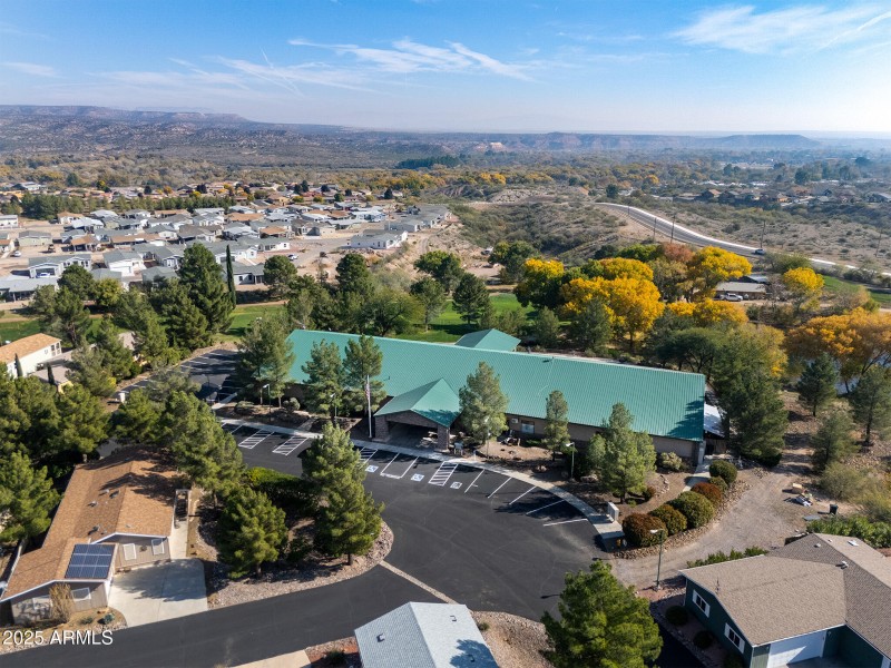 1216 Hogan_Clubhouse