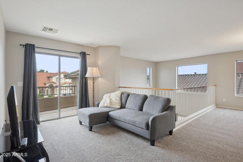 22-web-or-mls-41919-colby-dr