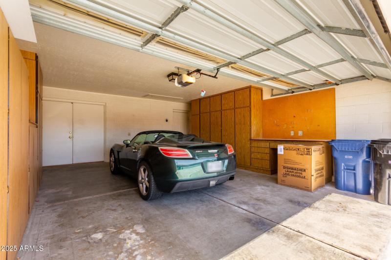 Garage with Golf-Cart Garage