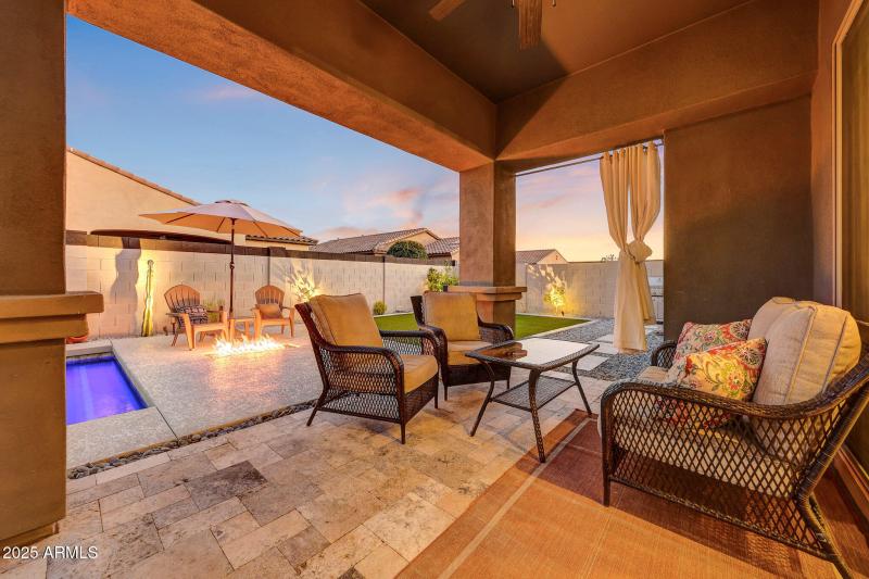 Covered Seating Area - Back Patio