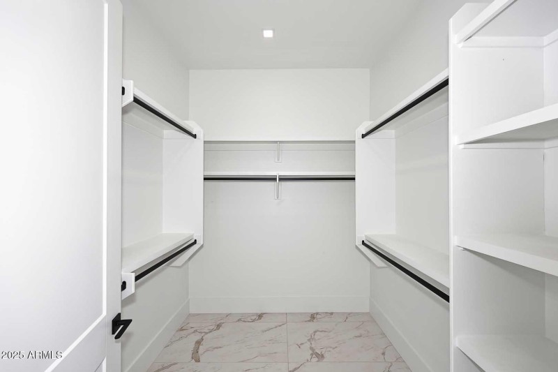 3rd Bedroom-Closet