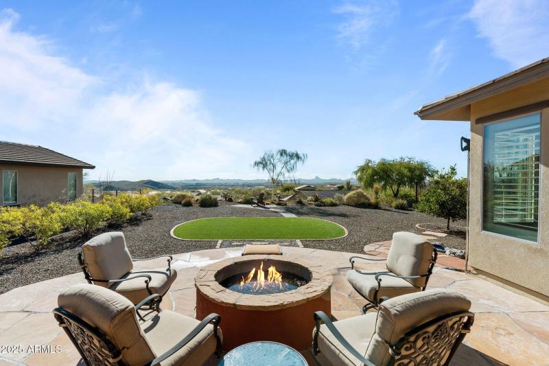 40-web-or-mls-DSC08911 copy