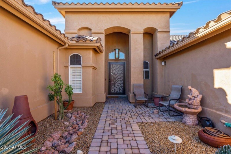 Cobblestone Entrance