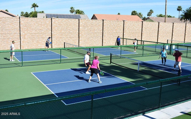 11 Multiple Pickleball Courts