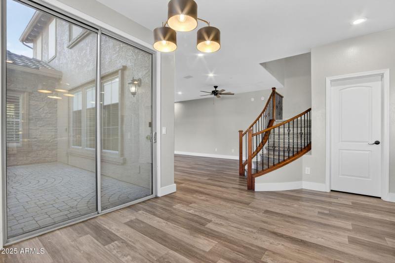 16-web-or-mls-046_a4m_CM