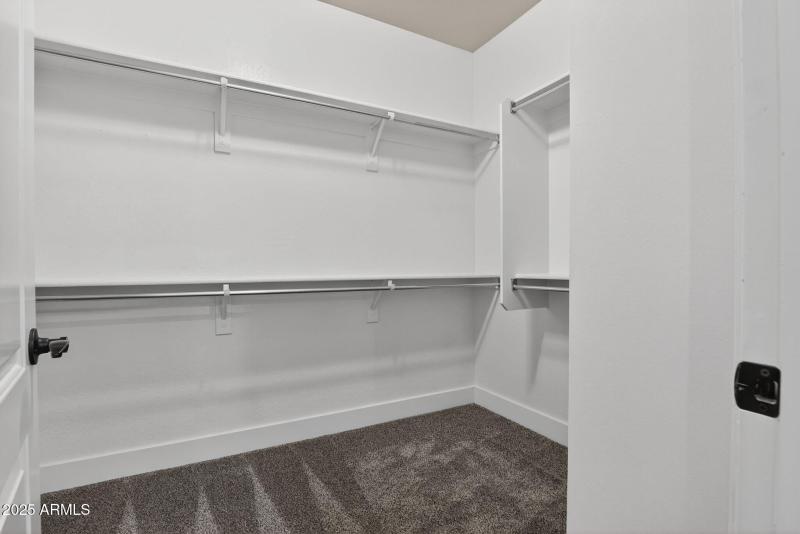 32-web-or-mls-094_a4m_CM