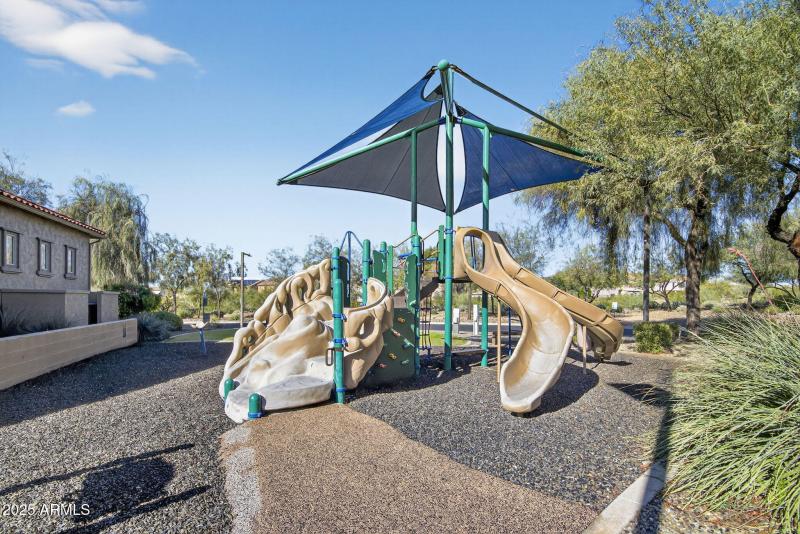 51-web-or-mls-153_a4m_CM