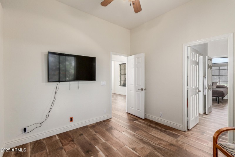 Versatile Bedroom Space