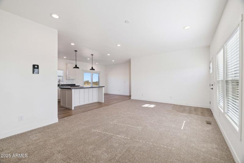 6-web-or-mls-50308-w-wildwood-rd