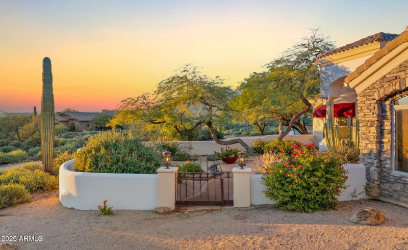 8-web-or-mls-DRONE EXTERIOR4