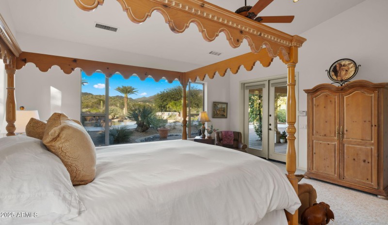 41-web-or-mls-Primary Bedroom4