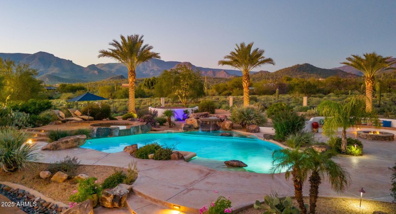 59-web-or-mls-NIGHT SHOTS1