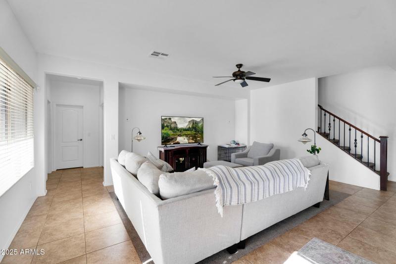 6-web-or-mls-2837 N Mystic Ct-10