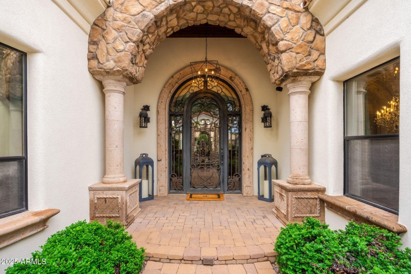 2196 E Champagne Pl - 05