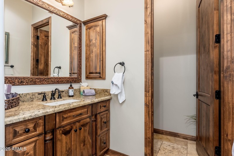 2196 E Champagne Pl - 37