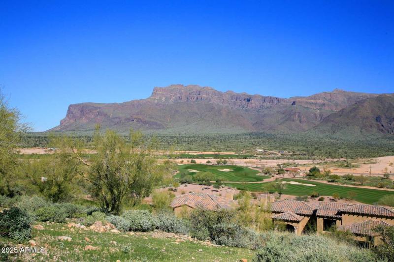 Superstition Mountian-Golf Course View