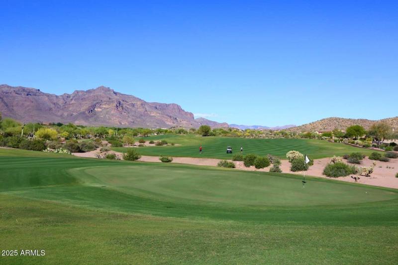 Superstition Mountian-Golf Course