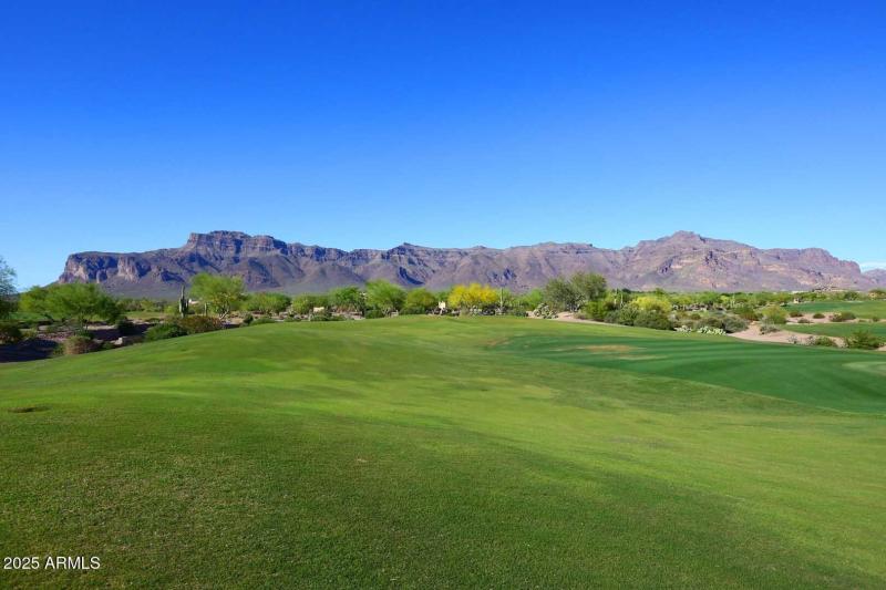 Superstition Mountians2