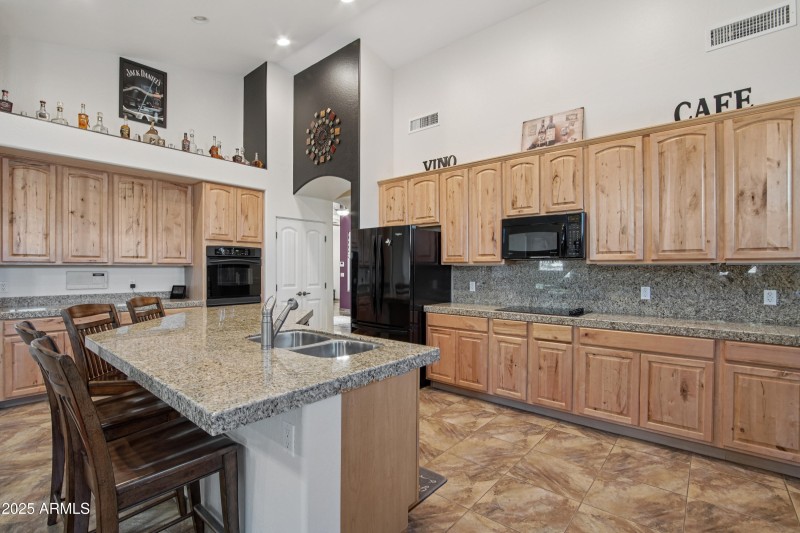 13-print-N 16th St-S2511-013