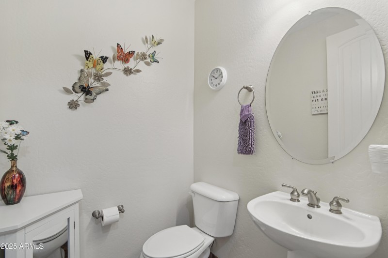 25-print-N 16th St-S2511-025