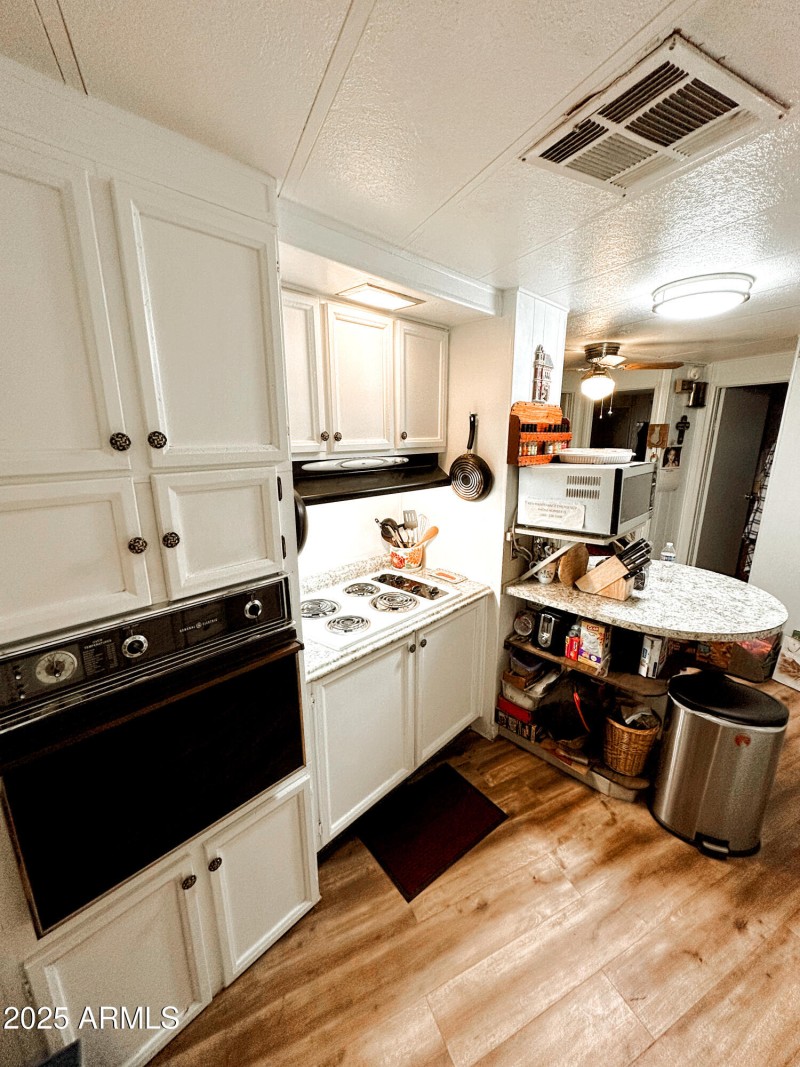 599DEBDA-C1FE-4DEA-9FF3-C7519372EE6A