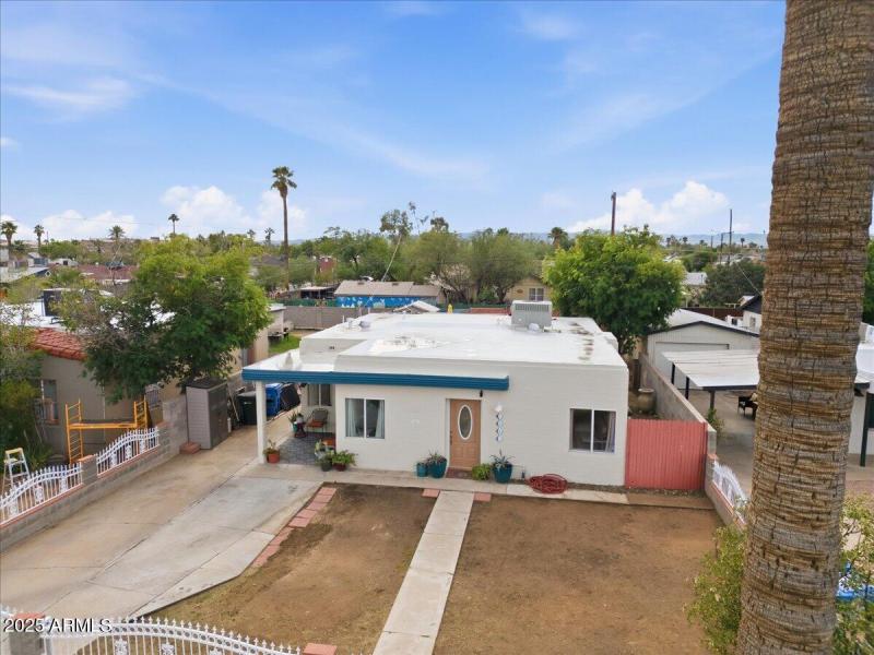 03-Aerial front of home