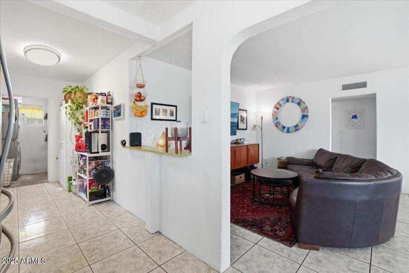 20-Kitchen and Living Room