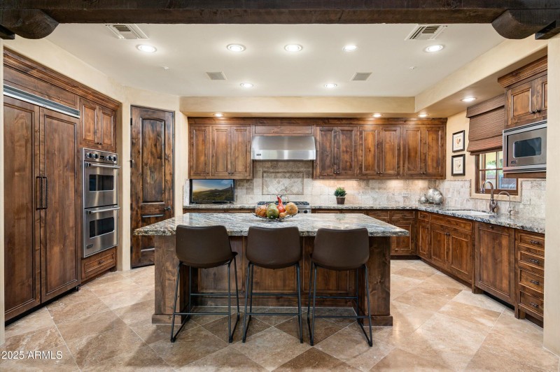 Center Island Kitchen