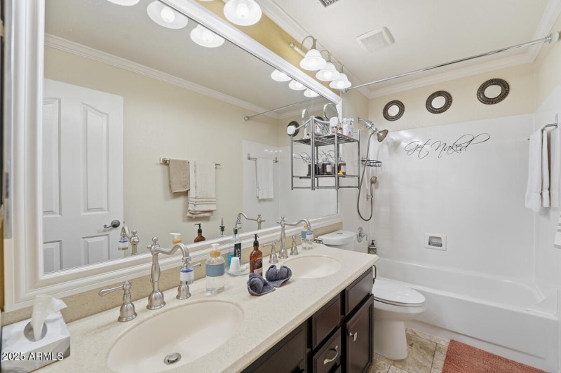 1021 S Western Skies Dr-29