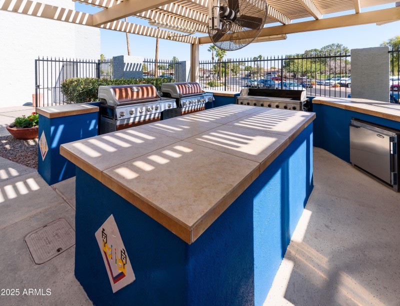 29.1 Outdoor Kitchen