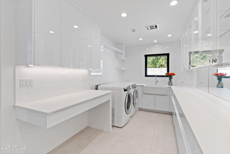 4218 E Palo Verde Dr-43