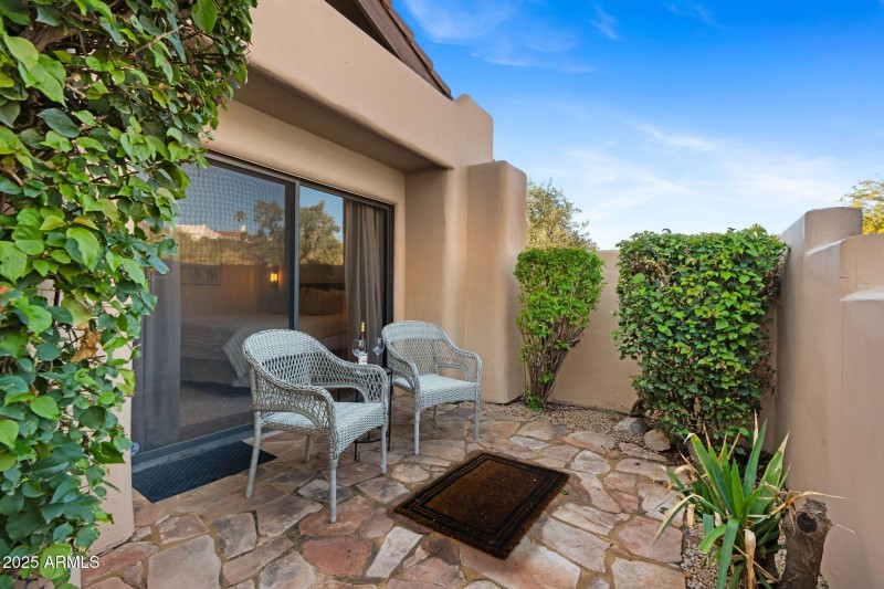 4-web-or-mls-6205-n-29th-pl