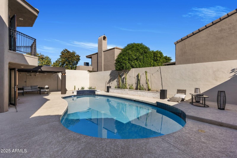 25-web-or-mls-IMG_8033-3 copy