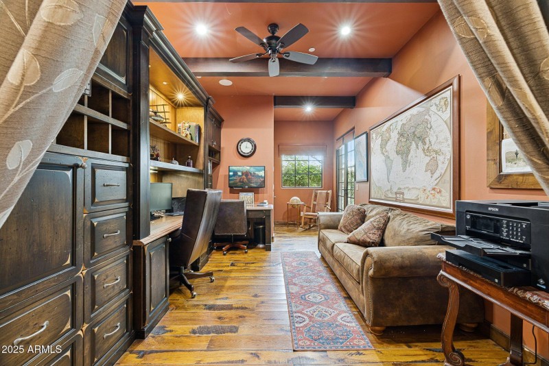 22-web-or-mls-35444-n-48th-st