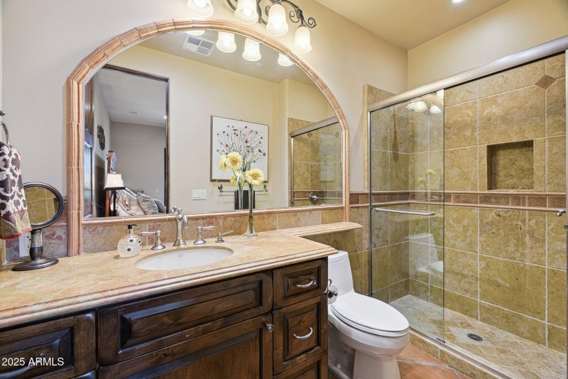 32-web-or-mls-35444-n-48th-st