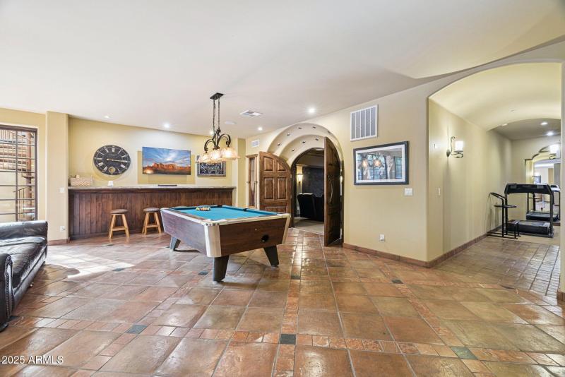 84-web-or-mls-35444-n-48th-st