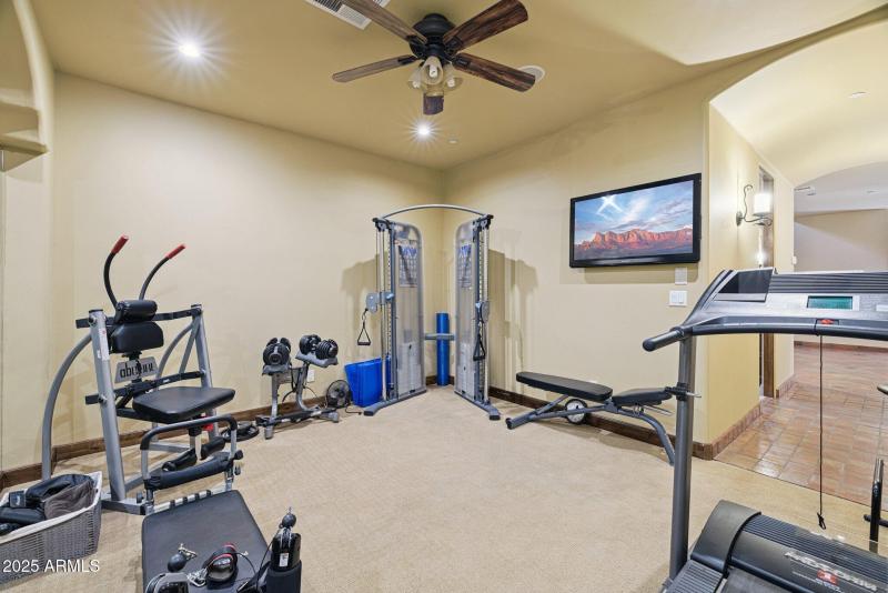 87-web-or-mls-35444-n-48th-st