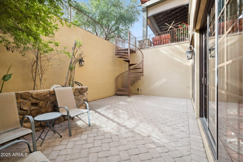 101-web-or-mls-35444-n-48th-st